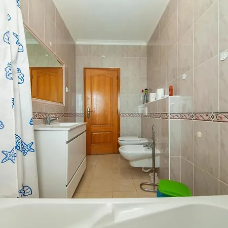 Habitación en casa particular G - Lagos